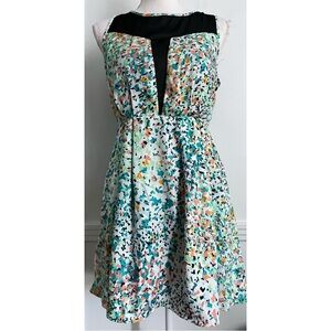BCBGeneration • Colorful Sleeveless Dress with Black Accent